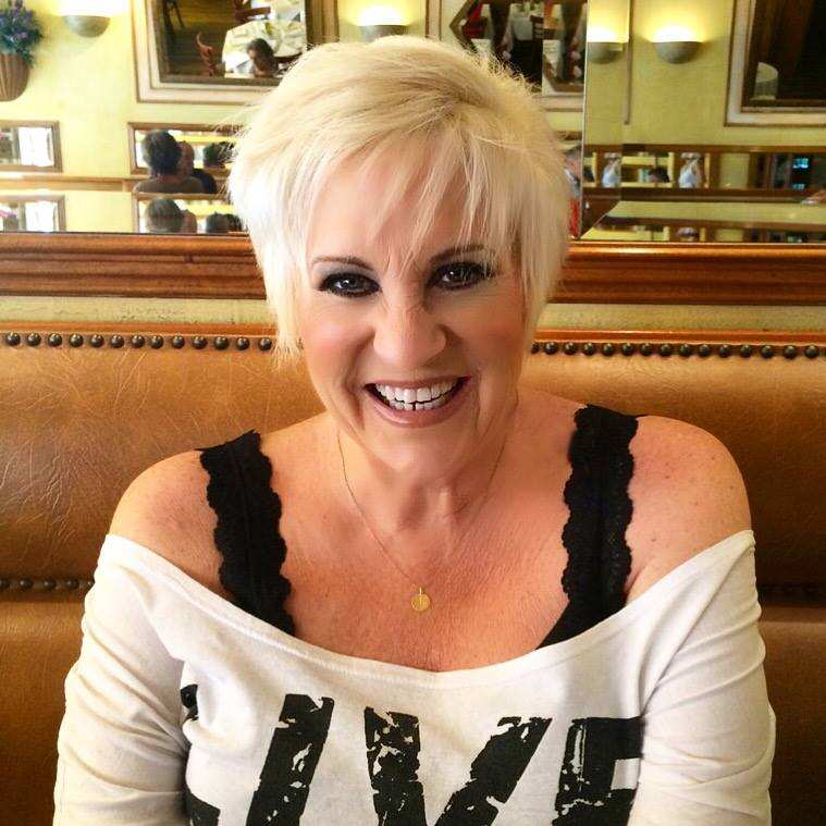 Lorna Luft Bio Age Net Worth Children Battle With Cancer Legit Ng