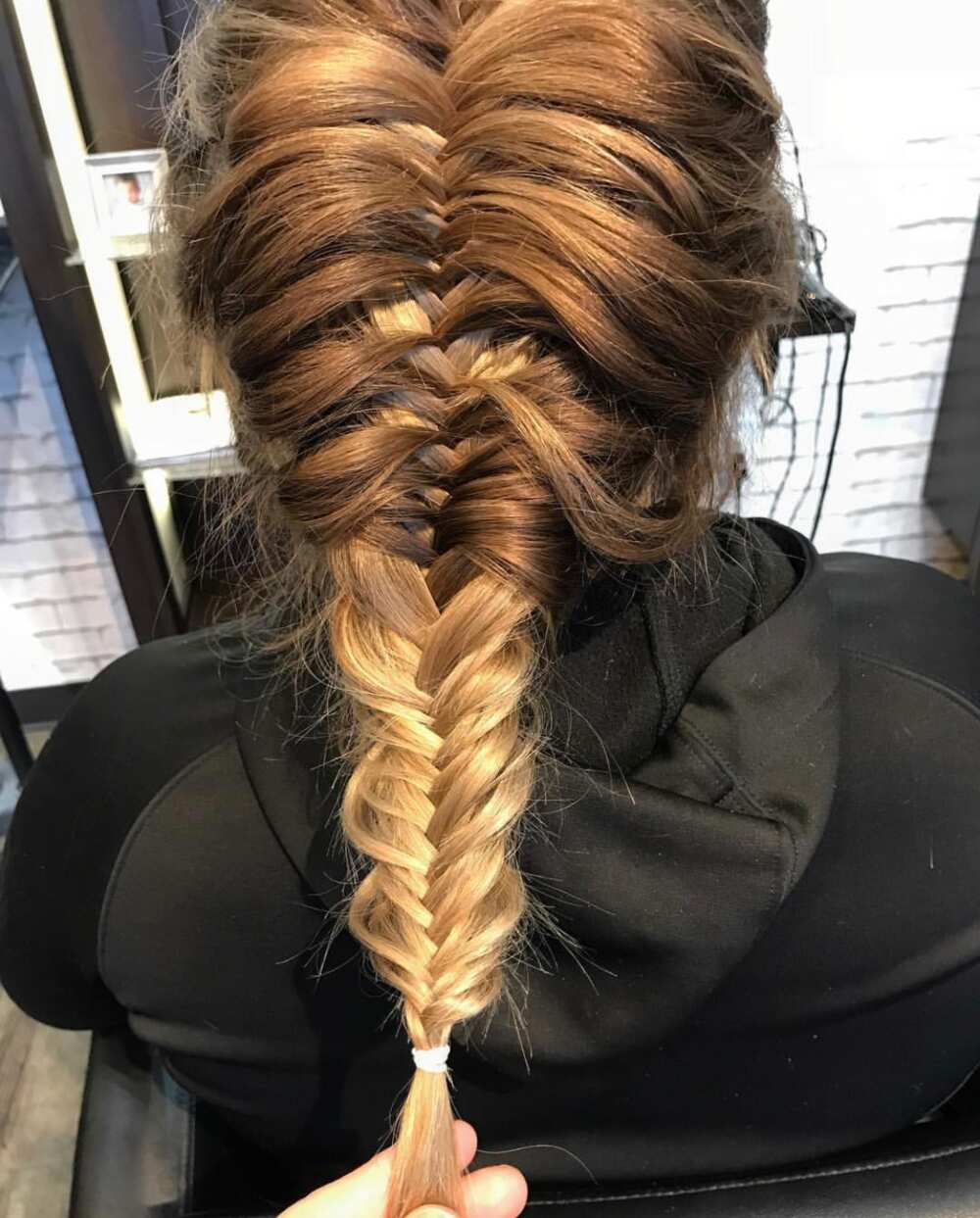 french fishtail braid steps