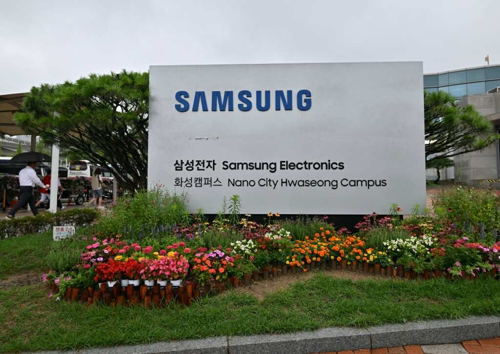 South Korea Samsung union declares 'indefinite' strike