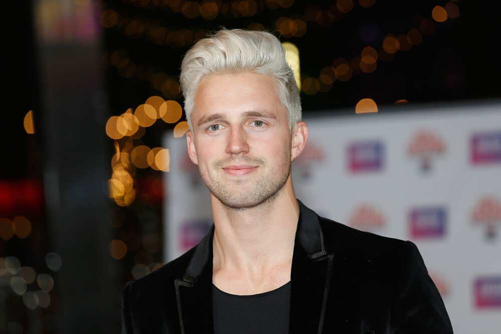 marcus butler youtube logo