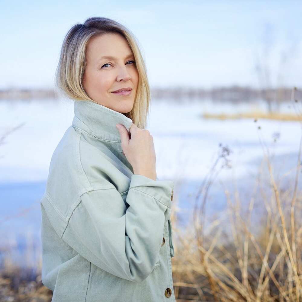 Biographie de Julie Belanger: conjoint, chanson, radio, photos Biographie de Julie Belanger: conjoint, chanson, radio, photos
