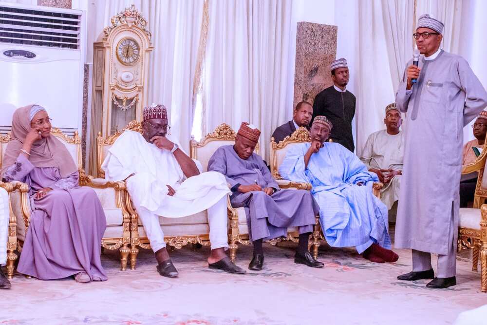 Ministar Buhari ta yi bayanin gaskiyar dalilin da ya sa shugaban kasar ya yi afuwa ga tubabbun yan Boko Haram Ministar Buhari ta yi bayanin gaskiyar dalilin da ya sa shugaban kasar ya yi afuwa ga tubabbun yan Boko Haram
