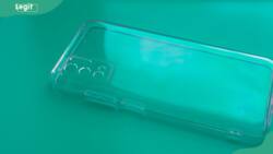 How to clean a clear phone case after it has gone yellow