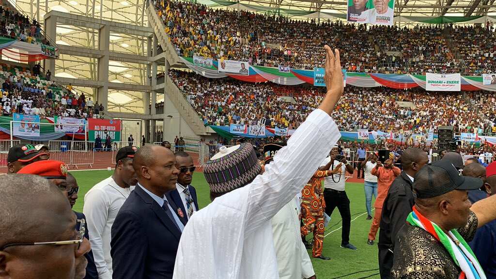 President Muhammadu Buhari campaigning at the Godswill Akpabio International Airport, Uyo. Source: Bashir Ahmad