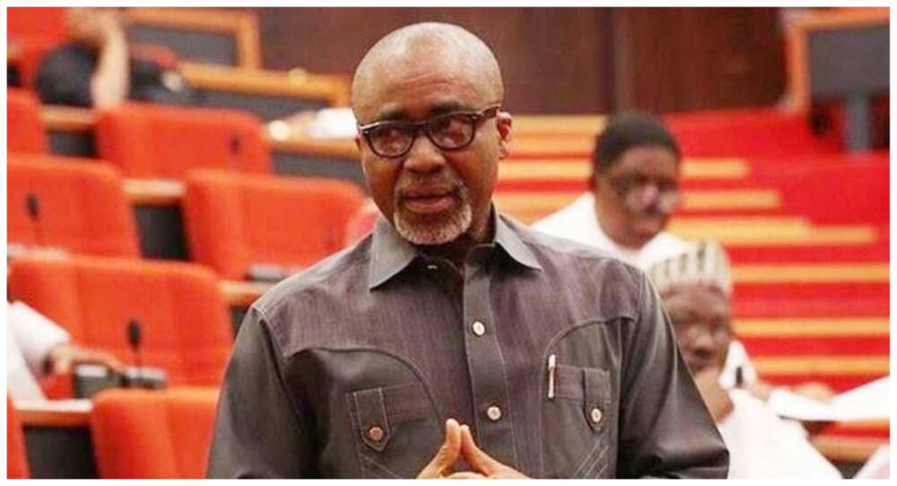 Ka cancanci a daureka a kurkuku - Buhari ya mayar da martani ga Sanata Abaribe