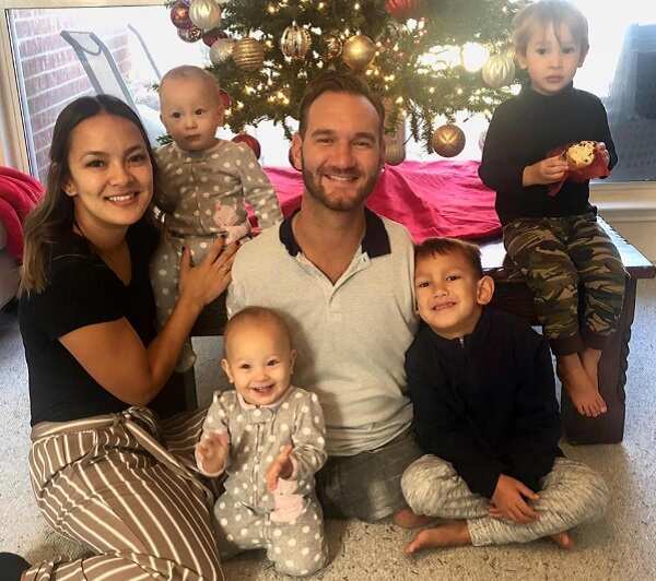 Limbless pastor Nick Vujicic celebrates 1st birthday of his twins with adorable photos