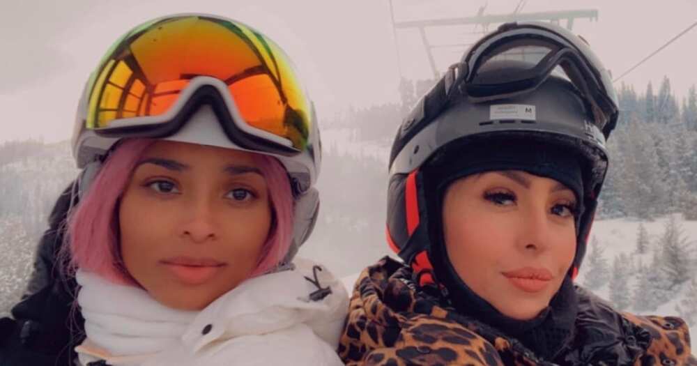 Ciara takes Vanessa Bryant on a skiing trip: "The slopes ain't ready" Ciara takes Vanessa Bryant on a skiing trip: "The slopes ain't ready"