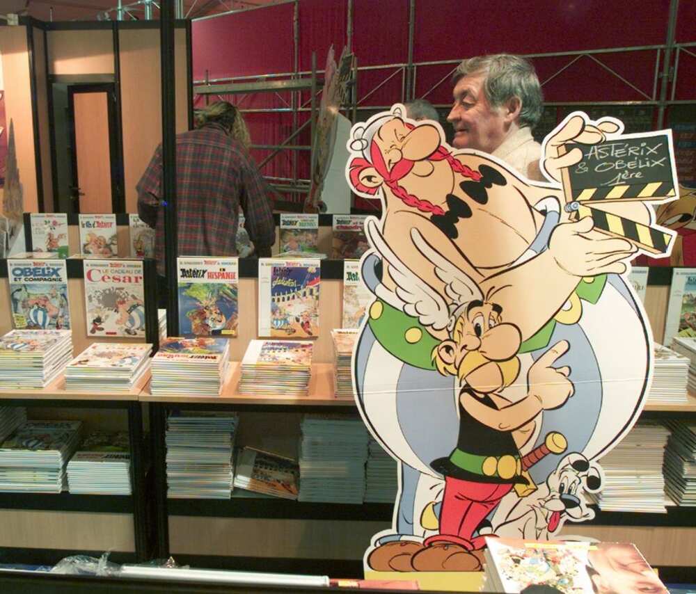 le stand d'Astérix à la veille de l'ouverture du 28e festival de la bande dessinée d'Angoulême