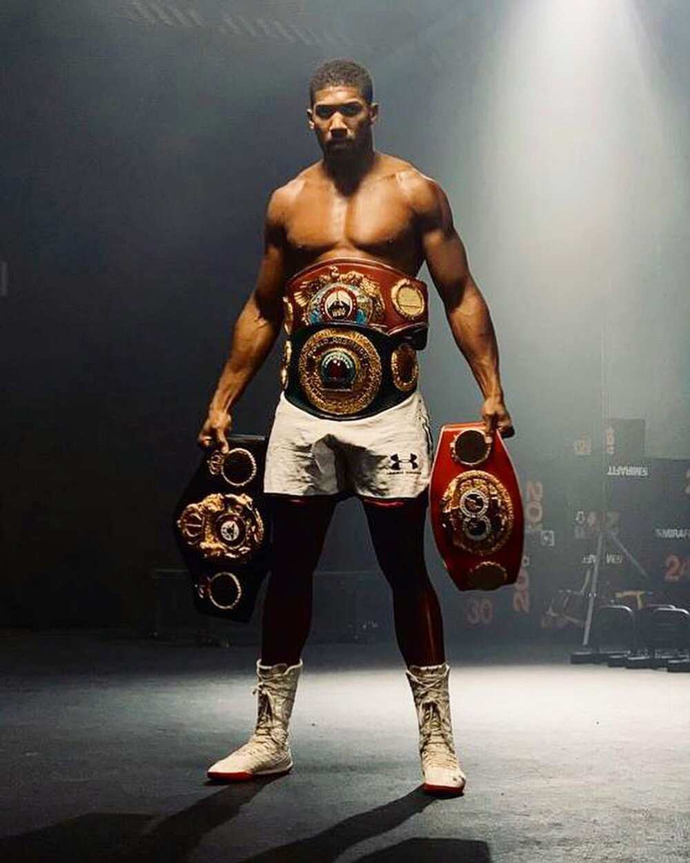 Anthony Joshua bio: net worth, height, boxing record, girlfriend - Leg