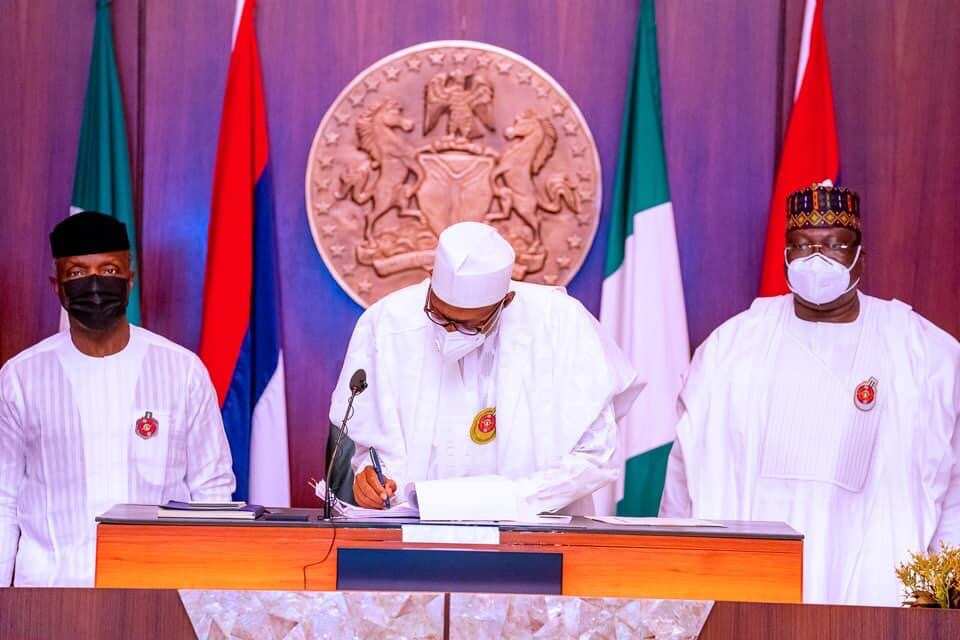 Nigeria's 2022 Budget is Riddled With Corruption as BudgIT discovers Over N378bn Hidden Duplicated Projects Nigeria's 2022 Budget is Riddled With Corruption as BudgIT discovers Over N378bn Hidden Duplicated Projects