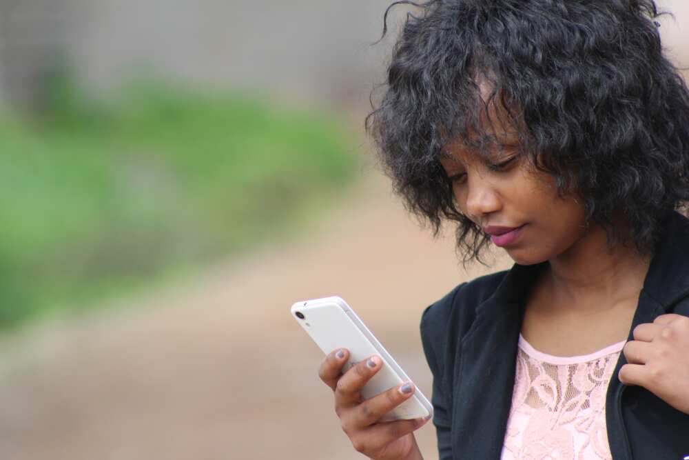 How to borrow airtime from Airtel