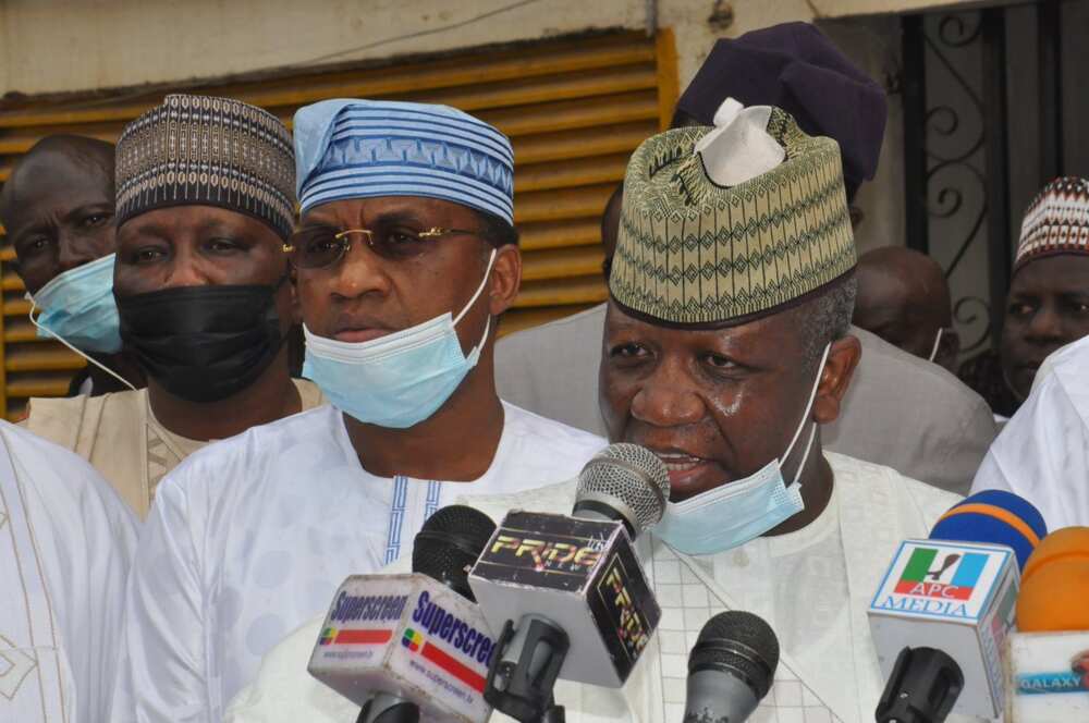 Da dumi-dumi: Yari da Marafa sun sauya sheka daga APC zuwa PDP Da dumi-dumi: Yari da Marafa sun sauya sheka daga APC zuwa PDP