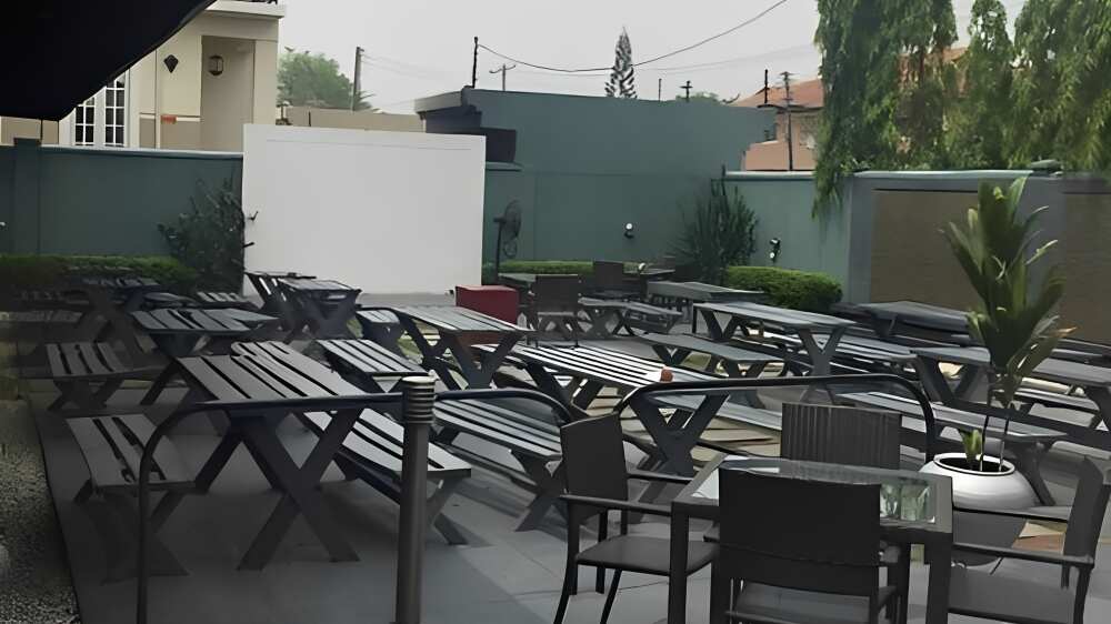 lounges and bars in Lekki