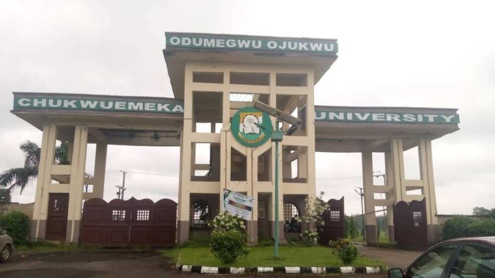 Chukwuemeka Odumegwu Ojukwu University/Anambra University Hostel/Female Students