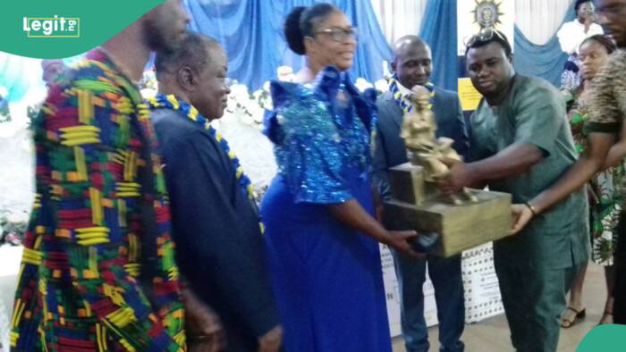 Breaking: 18-year old Chioma Blessings Obidigbo clinches best award in WASSCE 2022