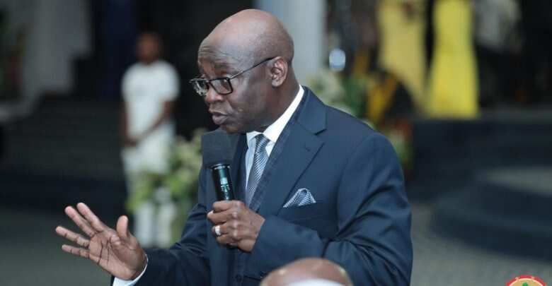 2023: I wasn't paid to support Tinubu, says Pastor Bakare