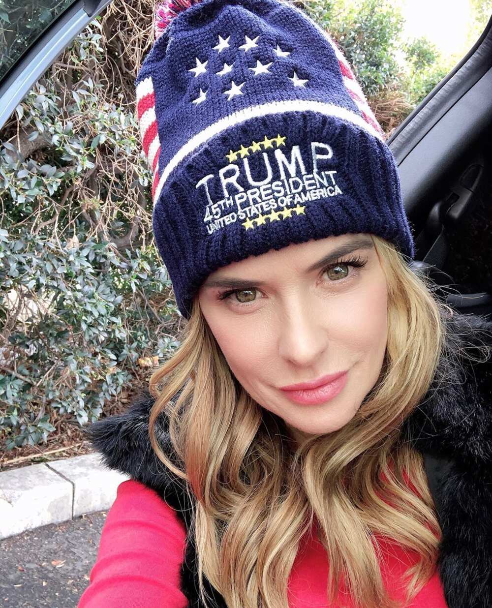 Kristy Swanson Trump Kristy Swanson Trump