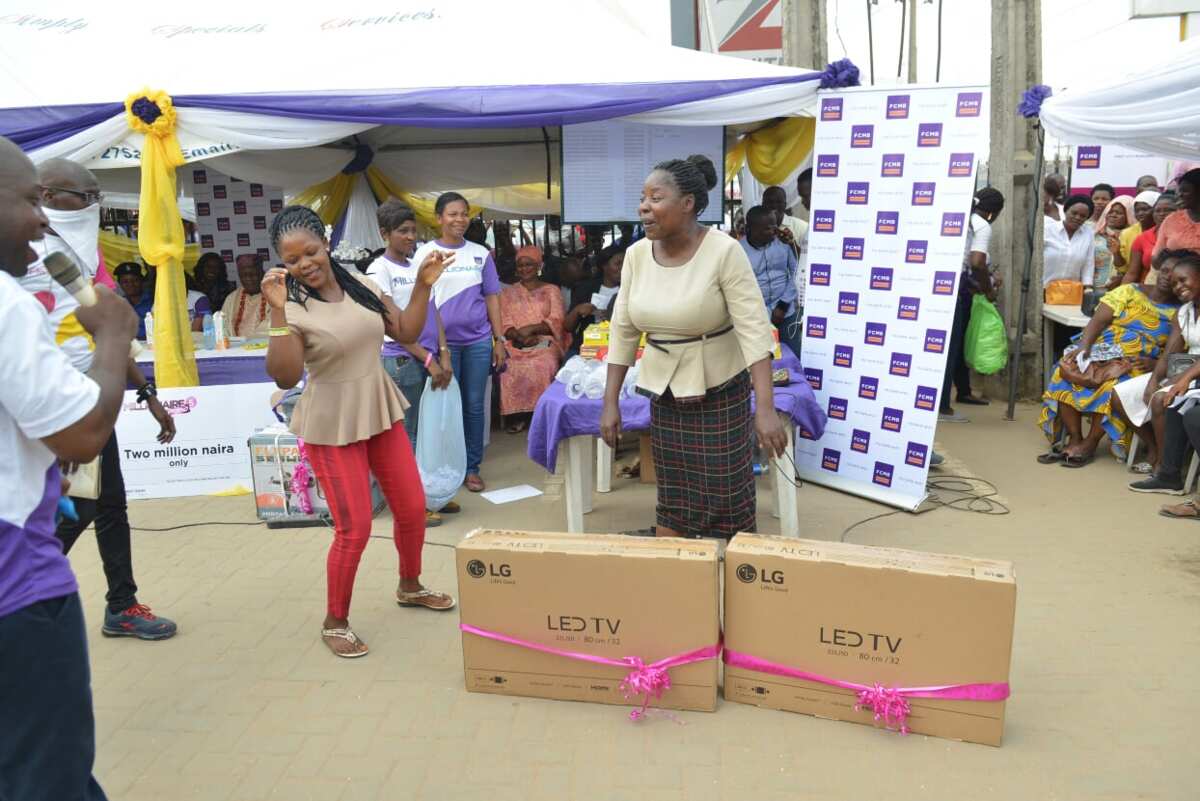 FCMB rewards 2,576 customers with millions, gifts in Millionaire Promo Season 5