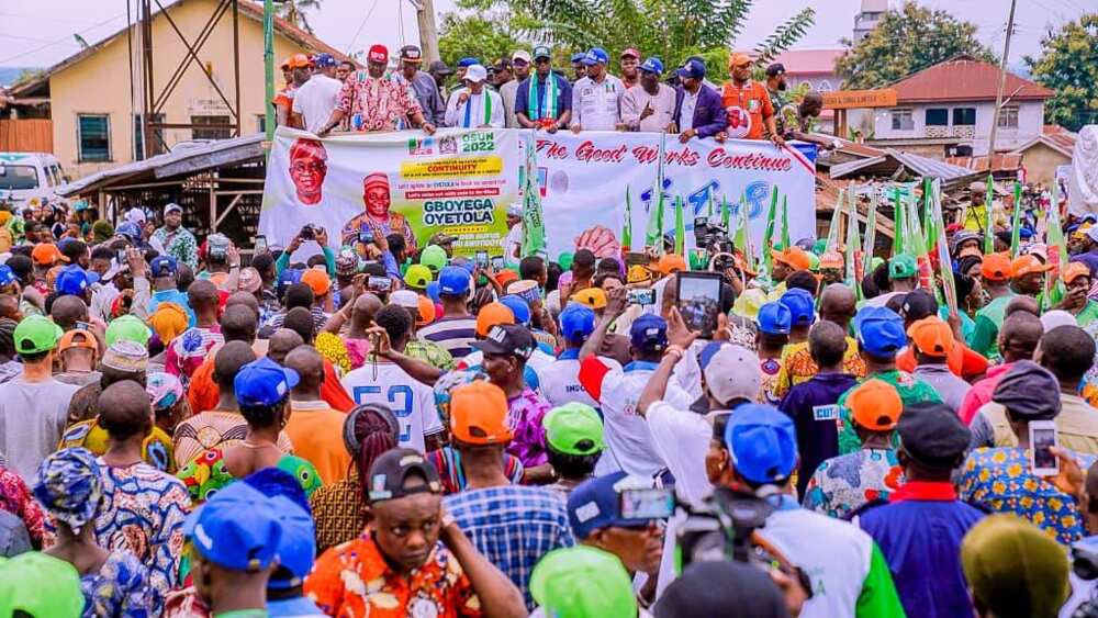 Osun 2022 Governorship Election/APC/PDP/10,000 Members Defect