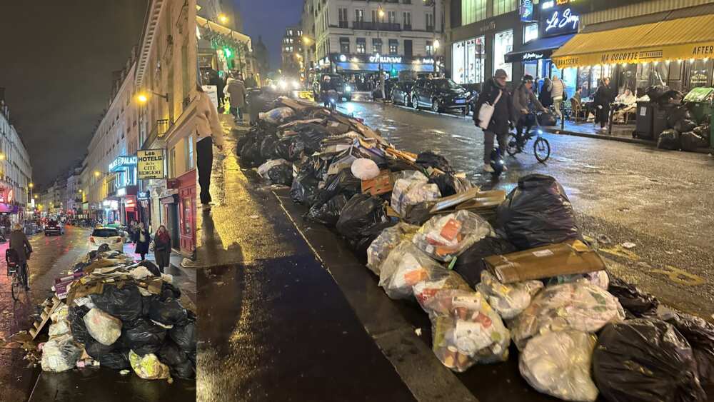 A picture of garbage-logged paris street
