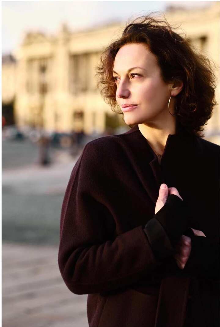 Nathalie Dyszkiewicz qui est l'exfemme de Jean Reno ? Legit.ng