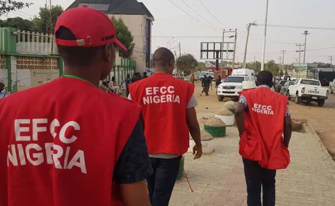 Beware of scammers: EFCC clears dismisses alleged ongoing recruitment