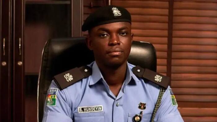 “Actually, it was N20,000 and not N50,000”, Confession Rains as Senior Policeman, Suspect Argue Bribe Amount