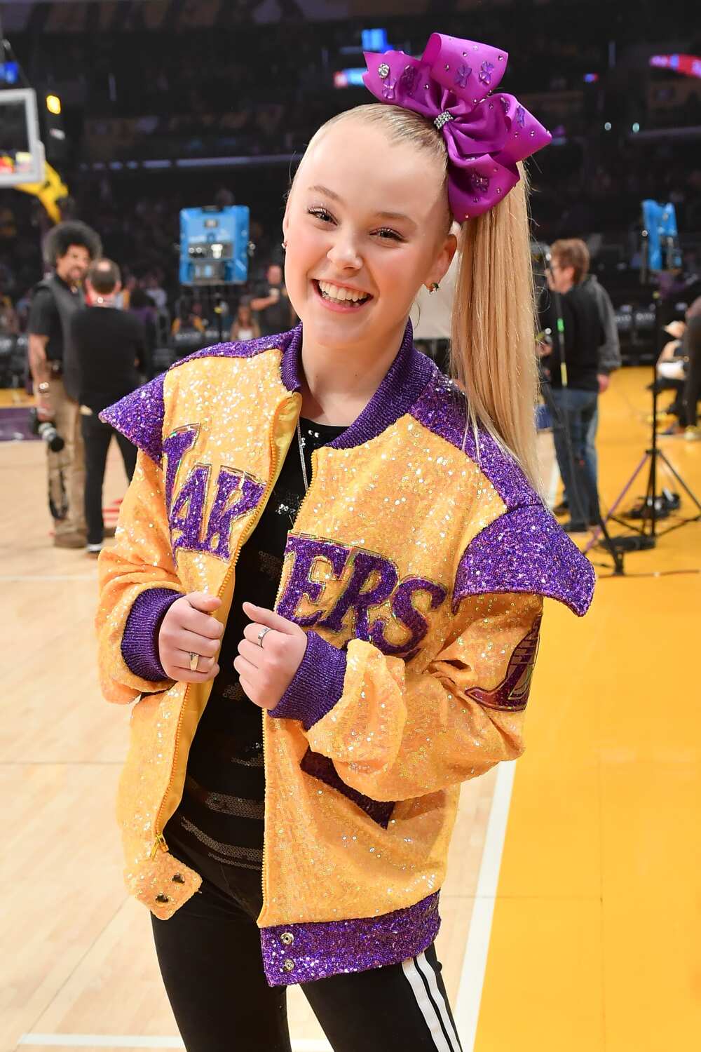 JoJo Siwa net worth how rich is the YouTube viral sensation? Legit.ng