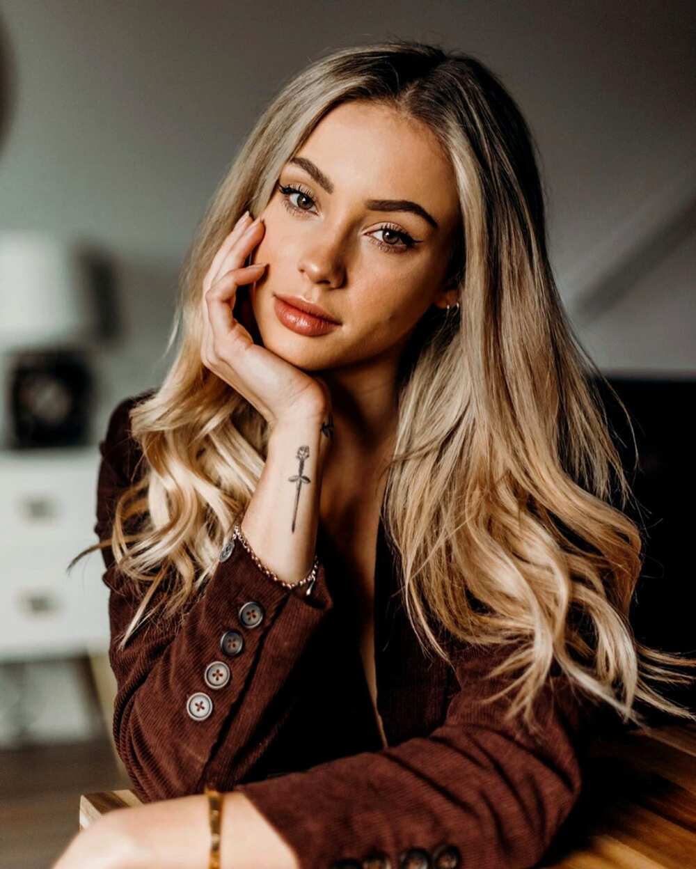 How old is charly jordan