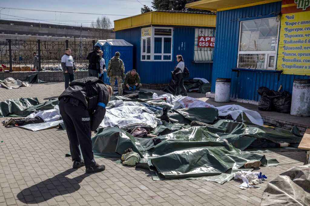 Zelensky calls for 'firm global response' to train station bombing