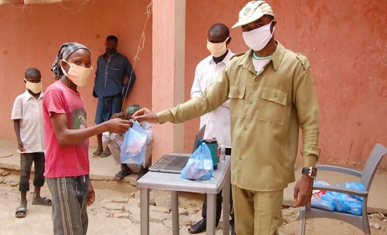 COVID-19: Corps member sensitises Almajiri children on danger of virus