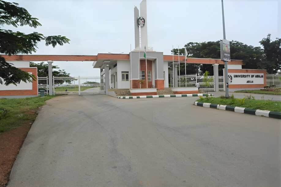Federal universities offering nursing in Nigeria