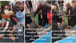 People were crying: Man proposes to lady at her father's burial ceremony in video, the coffin was behind him