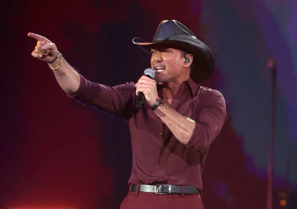 Tim McGraw performing in Las Vegas, Nevada