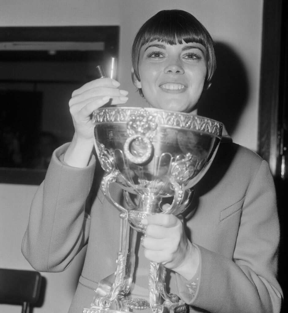 Mireille Mathieu mari Mireille Mathieu mari