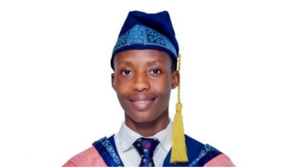 I breed chicken to pay my school fee - LASU overall best graduating student I breed chicken to pay my school fee - LASU overall best graduating student