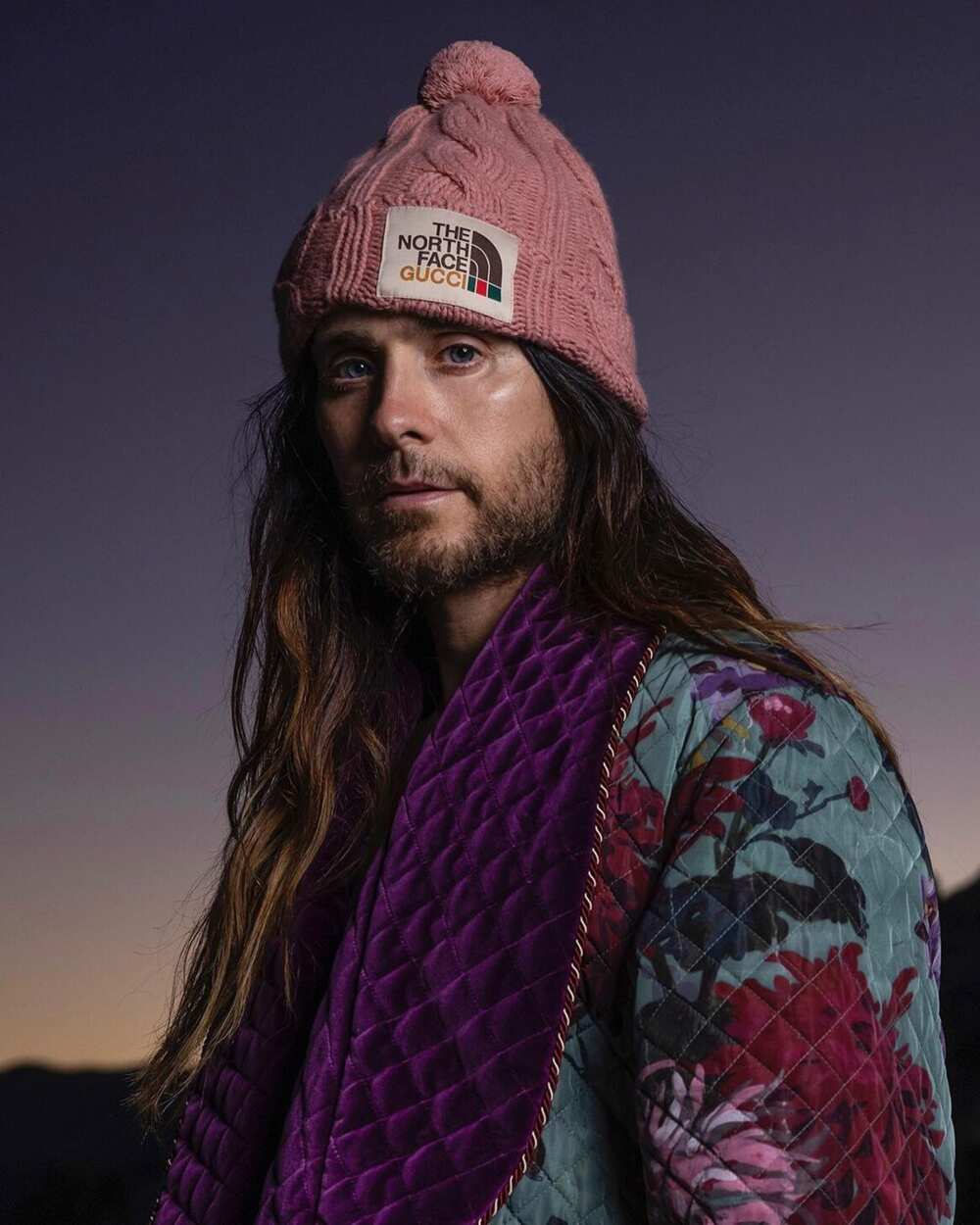 Jared Leto Zone 🌎 on X: It seems that @JaredLeto has recently become a  big fan of Canadian clothing brand Raskol Apparel and I'm LOVING the shirts  on him! 🔥  /