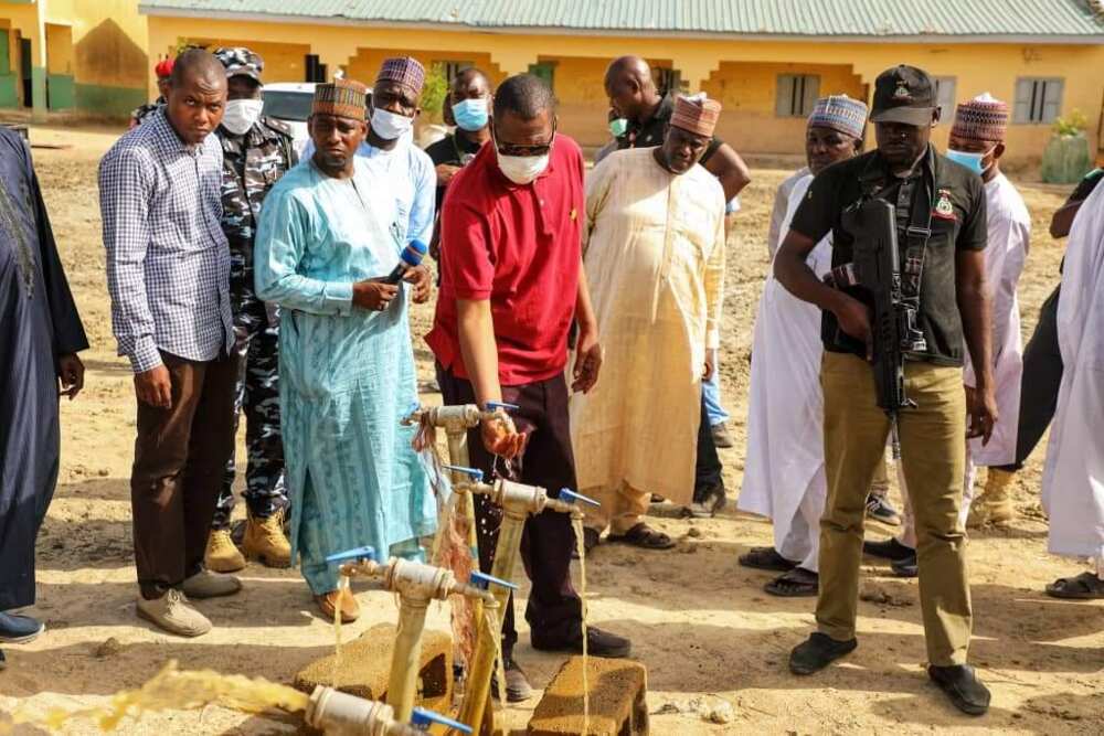 Zulum ya sallami dukkan ma'aikatan babban asibitin Ngala da ke Borno (Hotuna)