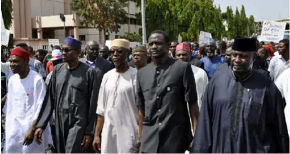 Shehu Sani: Tuni Da Buhari Ya Shirya Zanga-Zanga Idan da Jonathan Ne Ya Tara Bashi Kamar Yadda Ya Yi