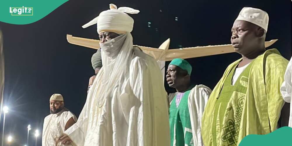The deposed emir of Kano emirate, Aminu Ado Bayero, has reportedly returned to the state and proceed to the palace