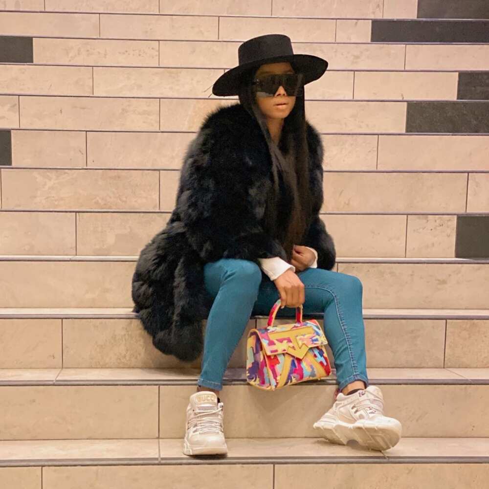 Toke Makinwa biography Toke Makinwa biography