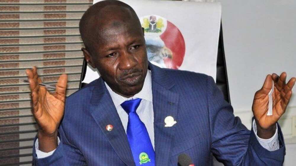 An tsare Ibrahim Magu, ofishin yan sanda ya kwana jiya An tsare Ibrahim Magu, ofishin yan sanda ya kwana jiya