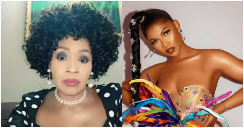 Kemi Olunloyo tells Tacha RIP.