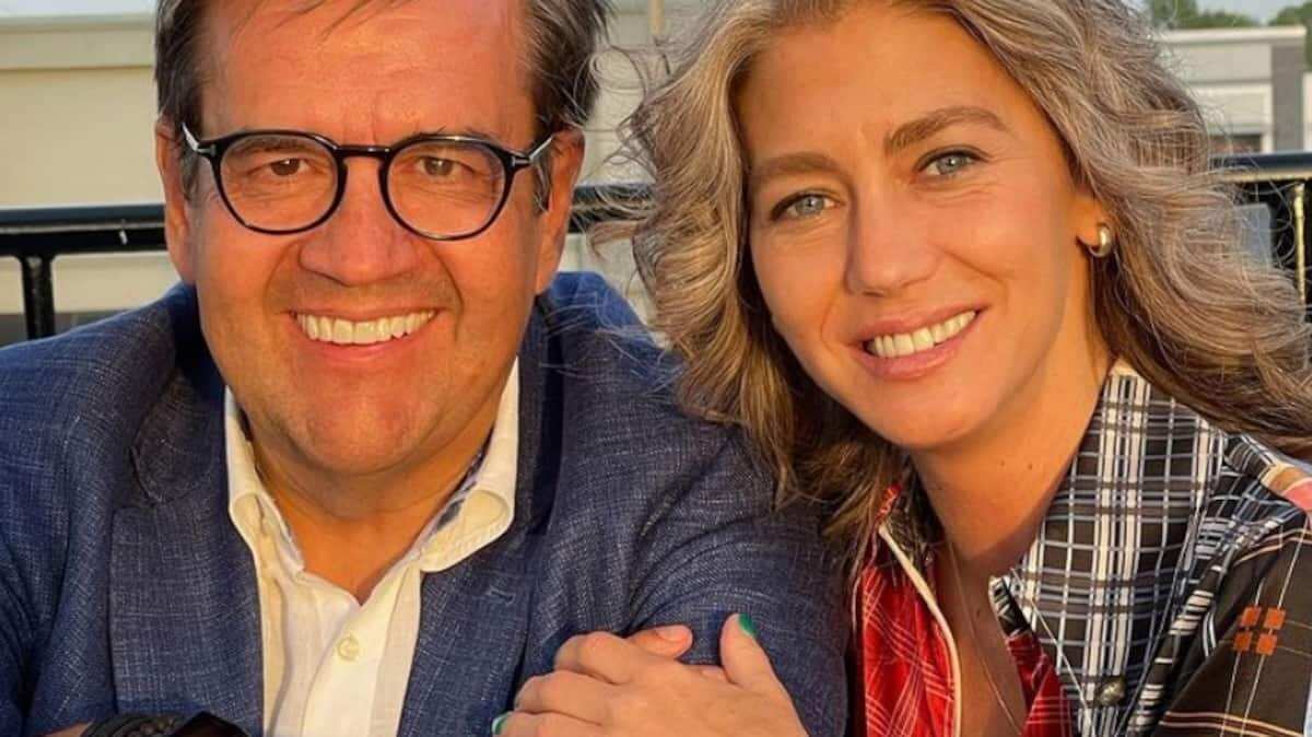 Denis Coderre Heureux Avec Sa Conjointe Mélanie Savard Legitng 