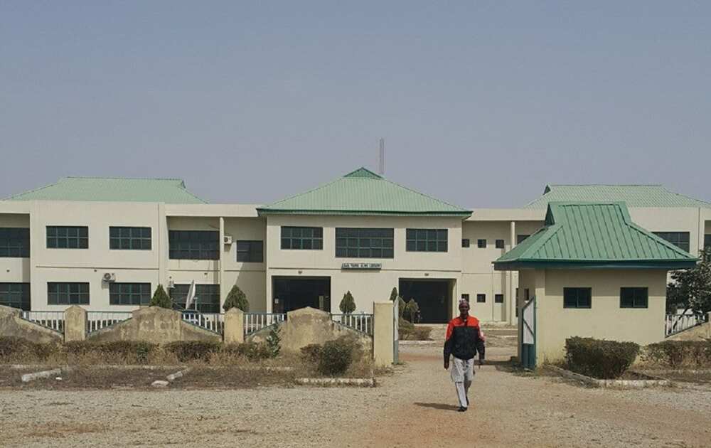 Wata sabuwa: ‘Yan bindiga sun sace malamin kwalejin Nuhu Bamalli da yara 2 a Zariya Wata sabuwa: ‘Yan bindiga sun sace malamin kwalejin Nuhu Bamalli da yara 2 a Zariya