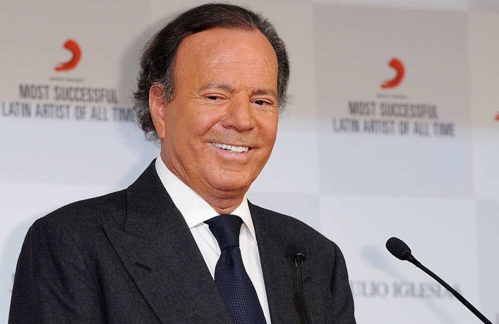 Julio Iglesias