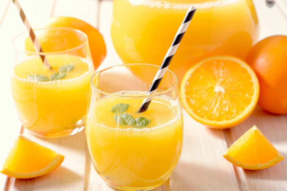 Fresh orange juice Fresh orange juice