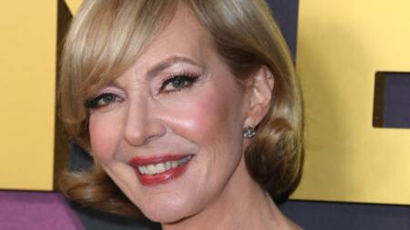 Biographie d'Allison Janney : filmographie, nominations, photos