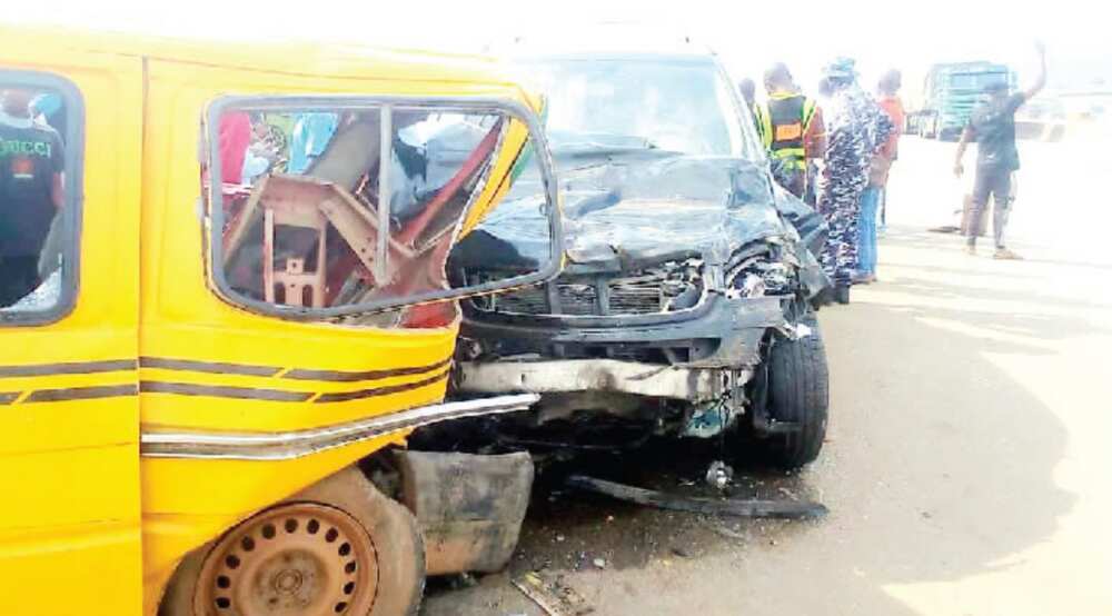 Mutum daya ya rasu a wani hatsarin mota a jihar Ogun Mutum daya ya rasu a wani hatsarin mota a jihar Ogun