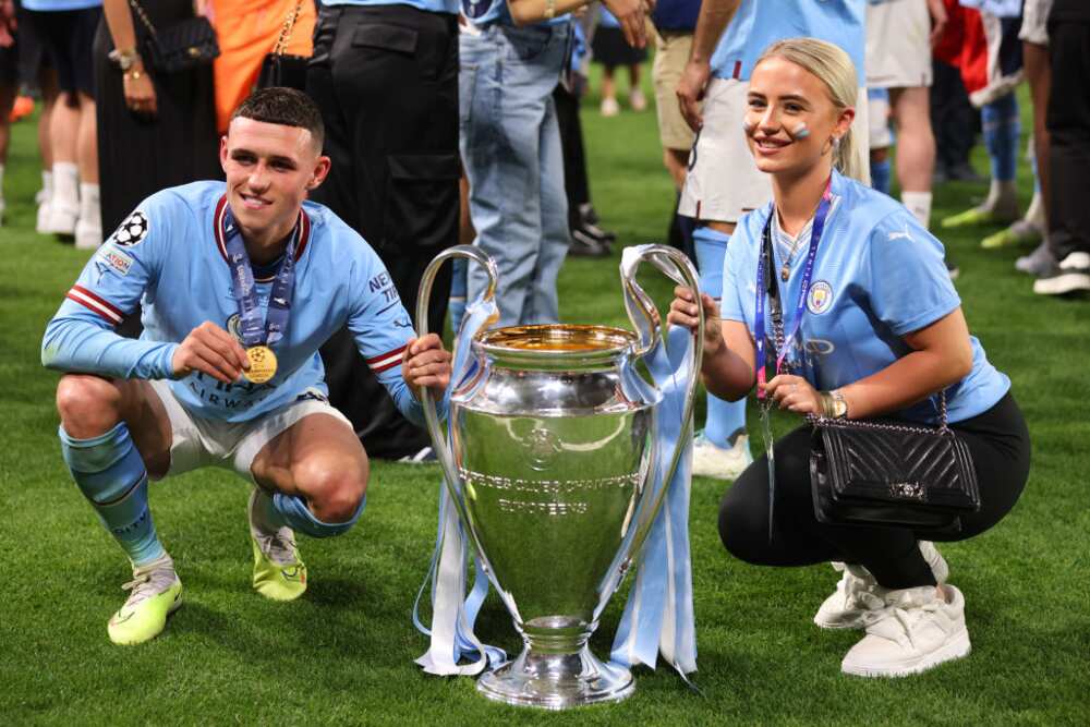 Rebecca Cooke et Phil Foden